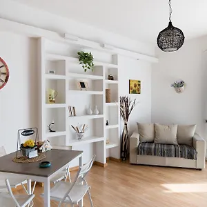 https://casa-vacanze-cinecittaest.it-romehotels.com